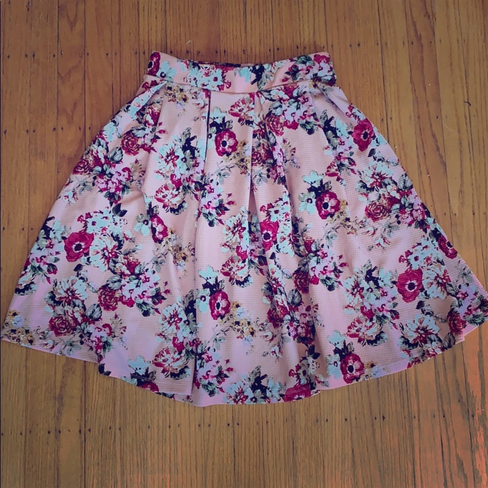 Floral Skirt size L